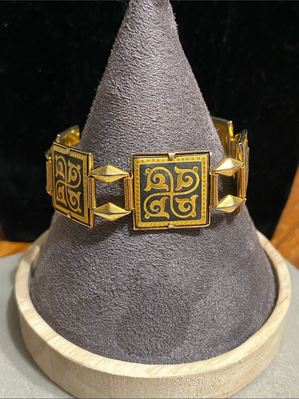 Damascene Gold-Tone Black Enamel Link Bracelet